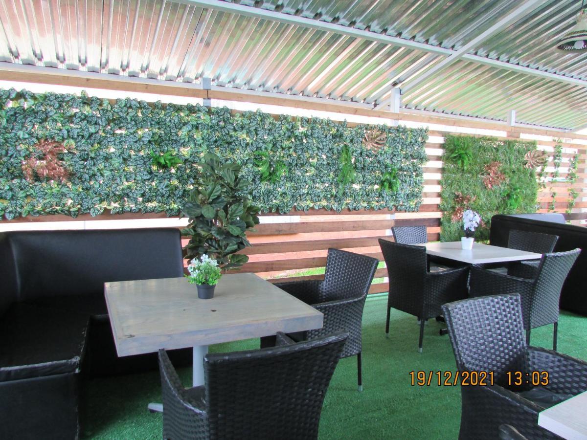 Leribe Aloes Lodge מראה חיצוני תמונה