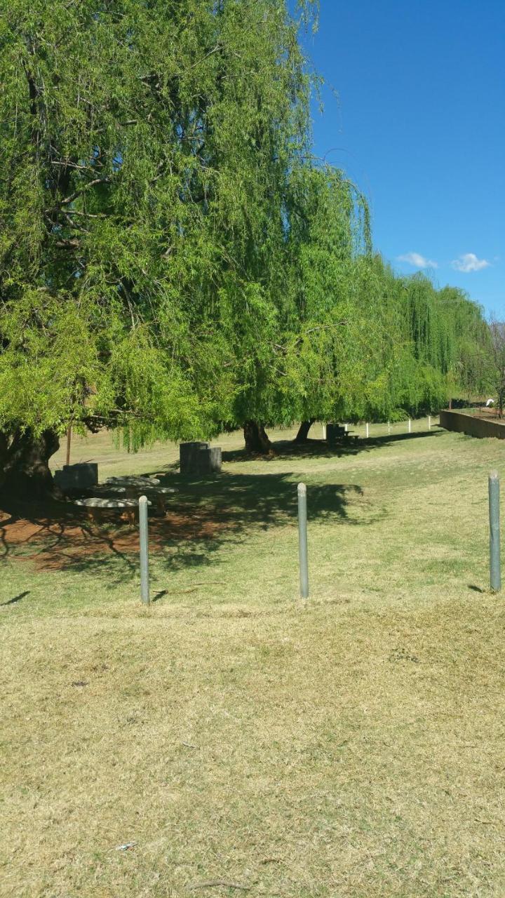 Leribe Aloes Lodge מראה חיצוני תמונה